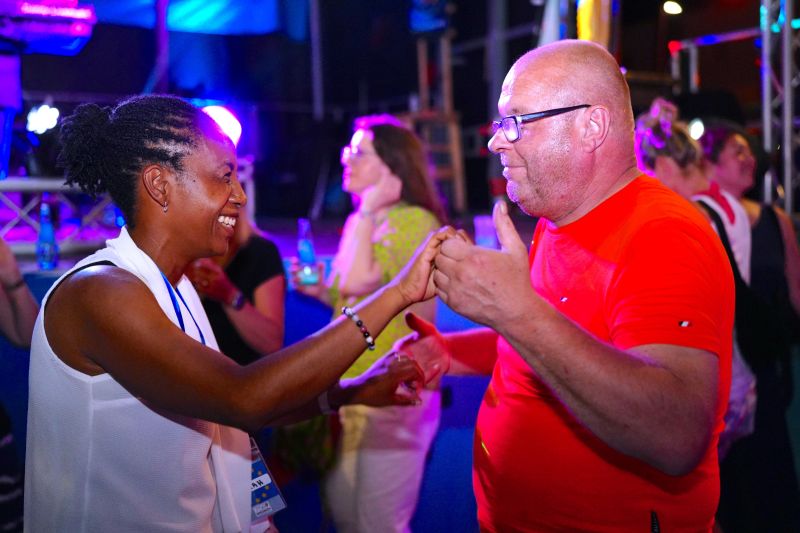 Fest_750JE_102 Fest_750JE_102